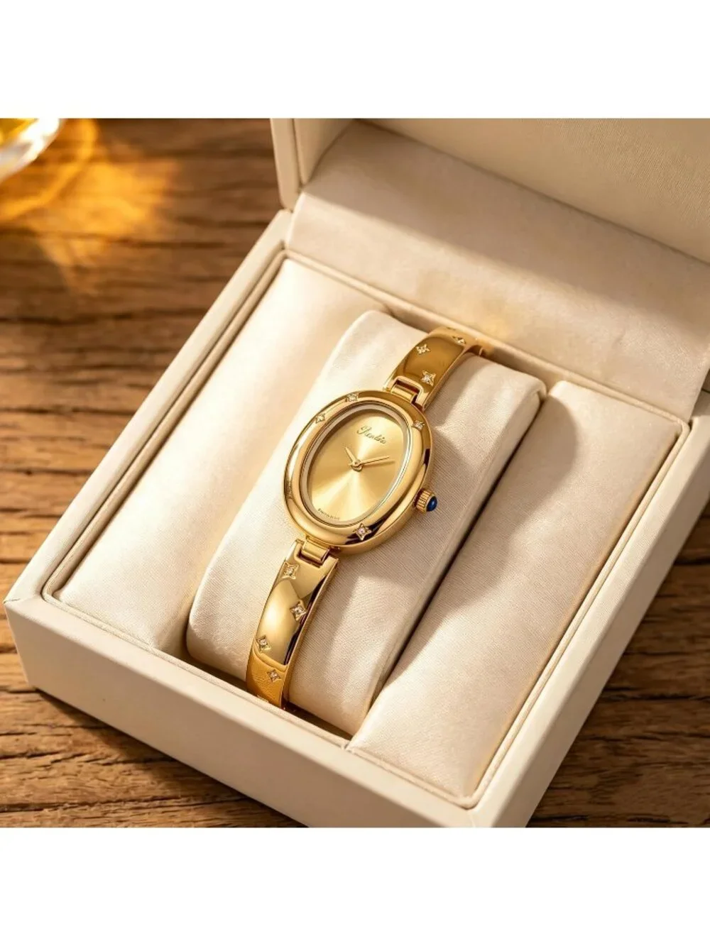 Women's White Quartz Oval Crystal Waterproof Fashion Luxury Ladies Wrist Watch
